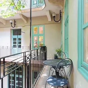 Chestnut & Eliza Appartement