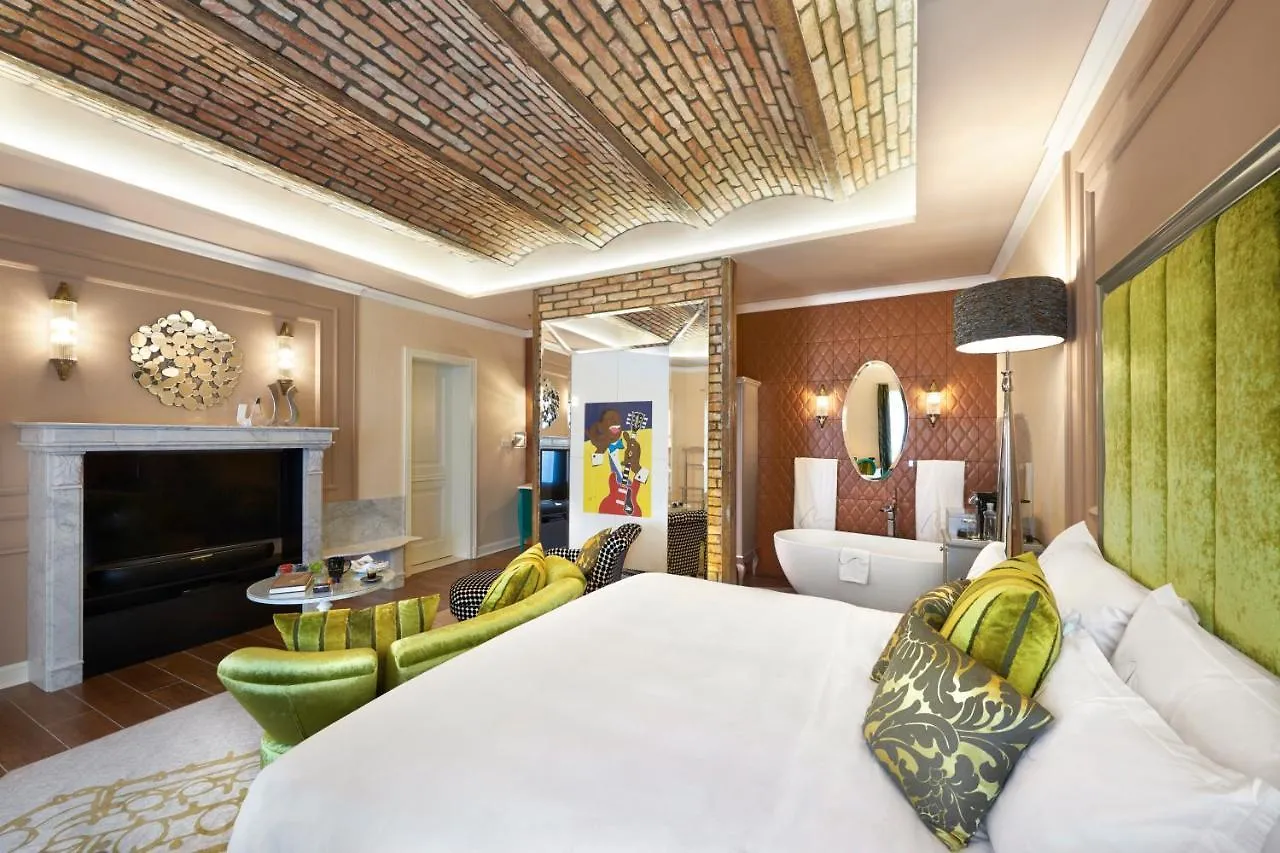 Aria Hotel Budapest By Library Hotel Collection